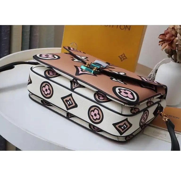 Bags 2107YA0134 LV 0707